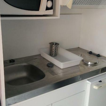 Grande Maison Sur 2000 M2 De Terrain Avec Un Studio Amenage Pour 2 Personnes2 Salies-de-Béarn Eksteriør bilde